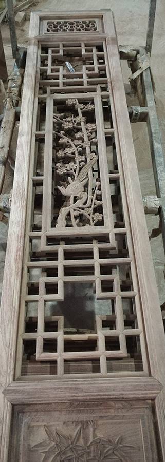 雕花屏风-精工细琢